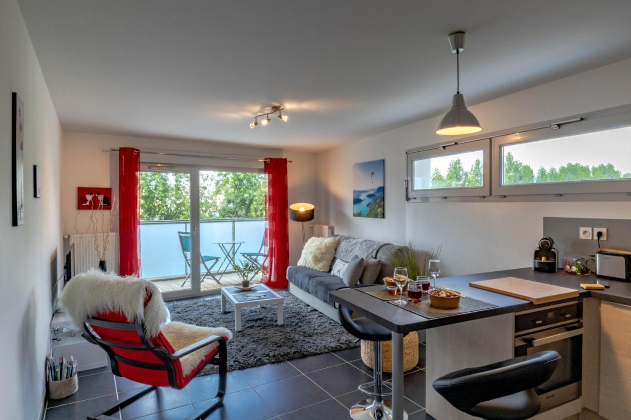 Le Coquelicot 3 Etoiles - Proche Vieille Ville, Calme & Confort Annecy Exterior foto
